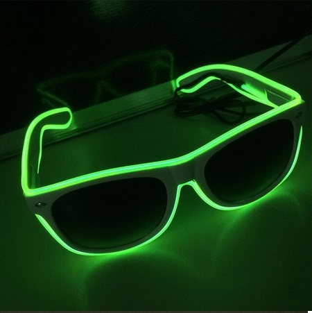 Blinkende LED Leuchtbrille mit externem Batteriekasten grün